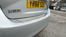 Toyota Yaris 1.5 Hybrid Icon Tech 5dr CVT Hybrid Hatchback